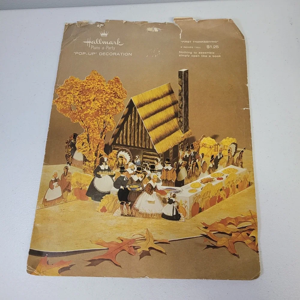 Hallmark Pop-up Thanksgiving Vintage Paper First Dinner Pilgrim Indian Decor
